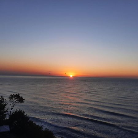 Byala Vista Cliff Apartments 外观 照片