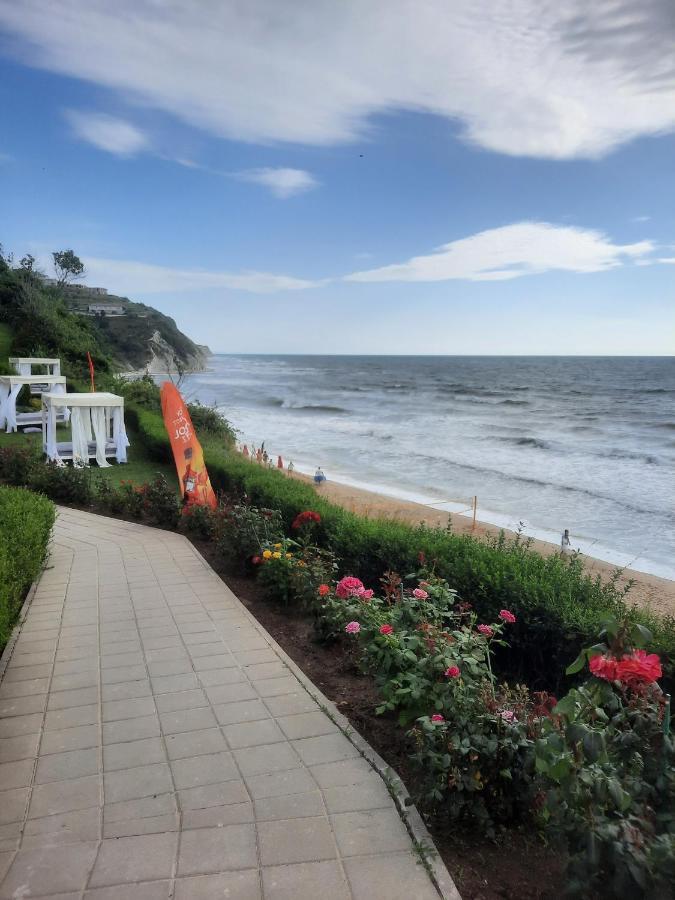 Byala Vista Cliff Apartments 外观 照片
