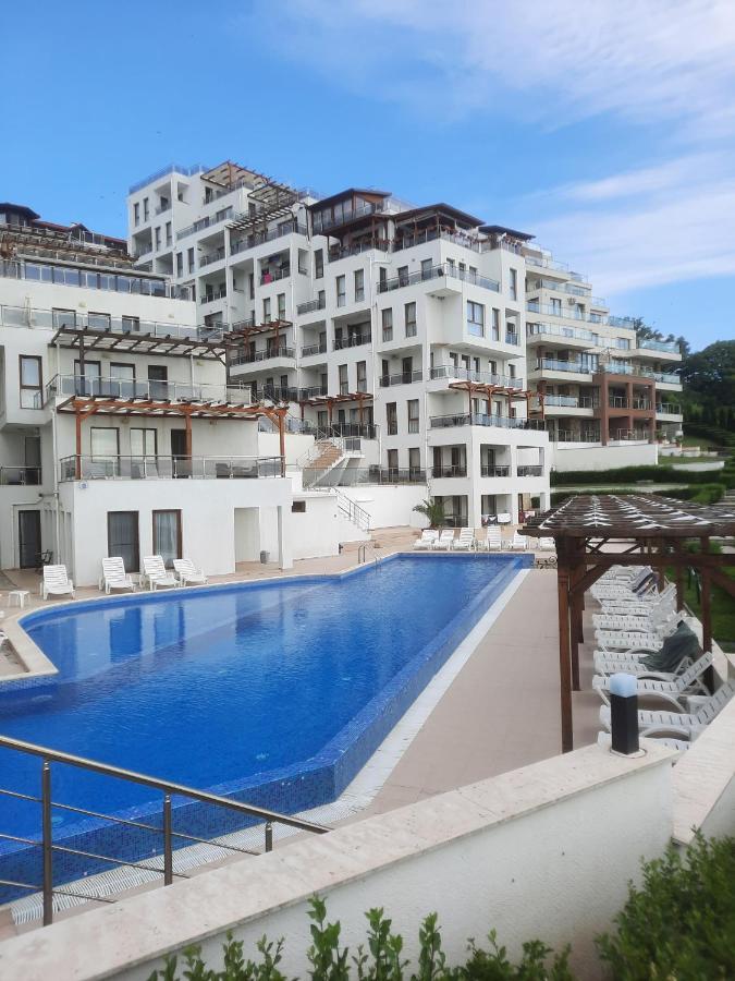 Byala Vista Cliff Apartments 外观 照片
